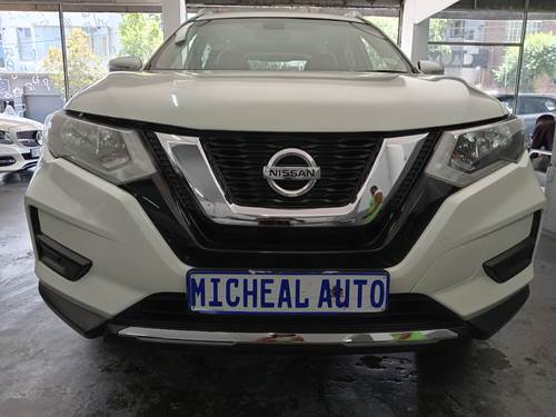 Nissan X-Trail VII 2.0 XE 4x2 (T32)